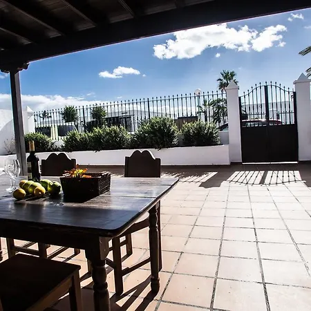 Casa Tiati Villa Puerto del Carmen (Lanzarote)